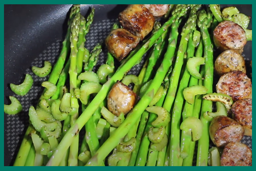 Grilled Sausage and Asparagus www.daylifetravel.com
