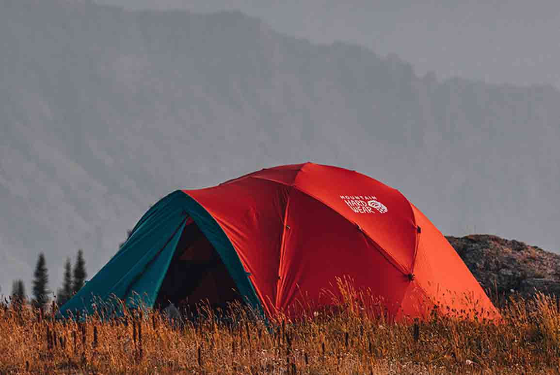 Geodesic Shaped Pop Up Camping Tent